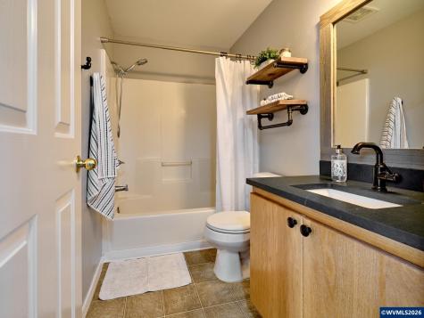 869 Meadowlark Place Molalla OR 97038
