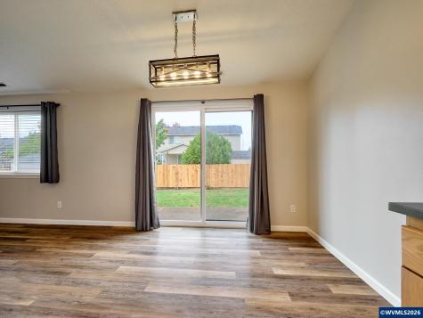 869 Meadowlark Place Molalla OR 97038