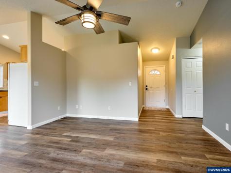 869 Meadowlark Place Molalla OR 97038