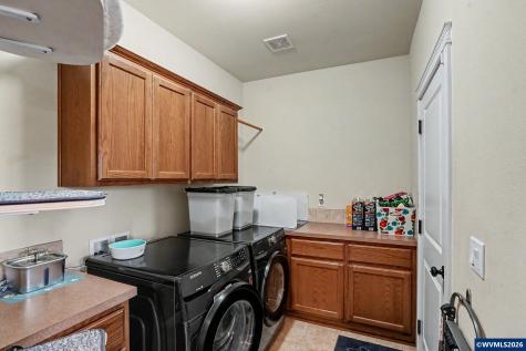 4464 Aztec Lp NE Albany OR 97321