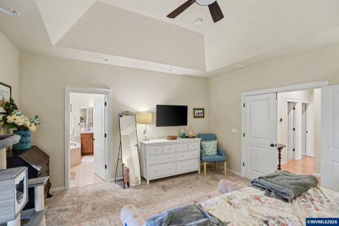 4464 Aztec Lp NE Albany OR 97321