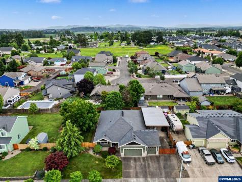 4464 Aztec Lp NE Albany OR 97321
