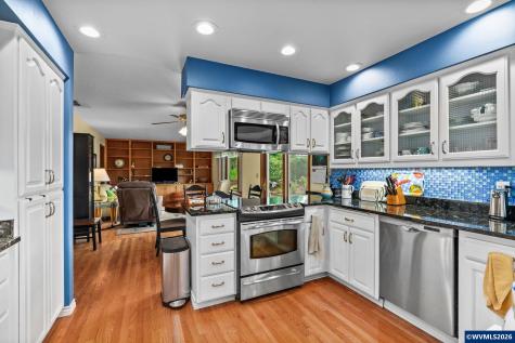 4380 Cooper Hollow Road Dallas OR 97338