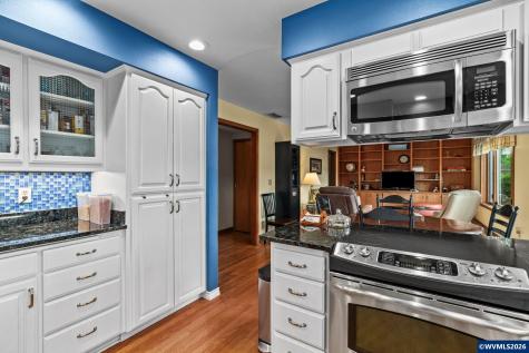 4380 Cooper Hollow Road Dallas OR 97338