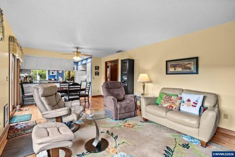 4380 Cooper Hollow Road Dallas OR 97338