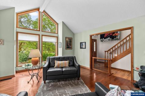 4380 Cooper Hollow Road Dallas OR 97338
