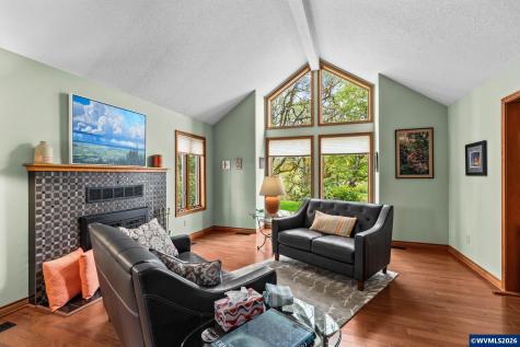4380 Cooper Hollow Road Dallas OR 97338