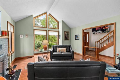 4380 Cooper Hollow Road Dallas OR 97338