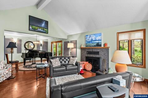 4380 Cooper Hollow Road Dallas OR 97338
