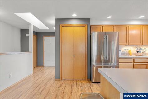 1064 Ashwood Court SE Salem OR 97302