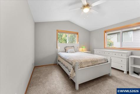 1064 Ashwood Court SE Salem OR 97302
