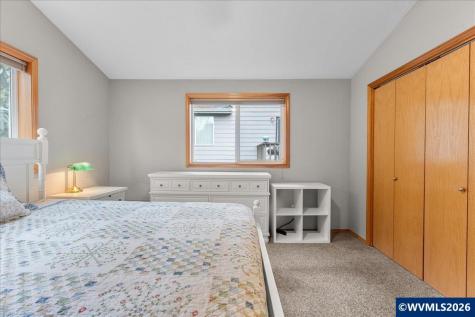 1064 Ashwood Court SE Salem OR 97302