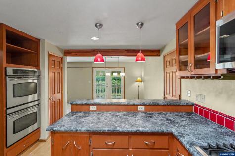2626 NW Linnan Circle Corvallis OR 97330