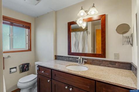 2626 NW Linnan Circle Corvallis OR 97330