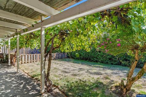 2626 NW Linnan Circle Corvallis OR 97330