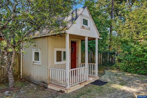 2626 NW Linnan Circle Corvallis OR 97330
