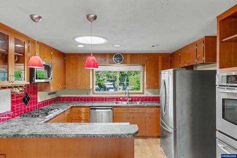 2626 NW Linnan Circle Corvallis OR 97330