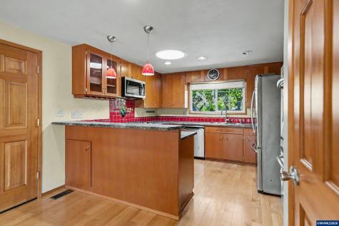 2626 NW Linnan Circle Corvallis OR 97330