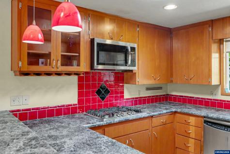 2626 NW Linnan Circle Corvallis OR 97330