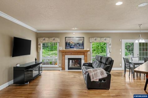 6515 Whisper Creek Lp NE Keizer OR 97303