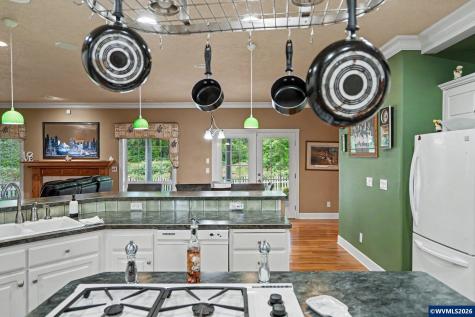 6515 Whisper Creek Lp NE Keizer OR 97303