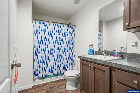 21966 Airport Road NE Aurora OR 97002
