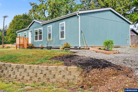 21966 Airport Road NE Aurora OR 97002
