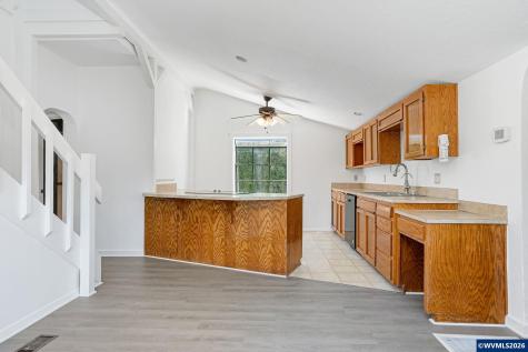 3070 Troth Court SE Salem OR 97302-3245