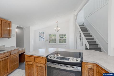 3070 Troth Court SE Salem OR 97302-3245