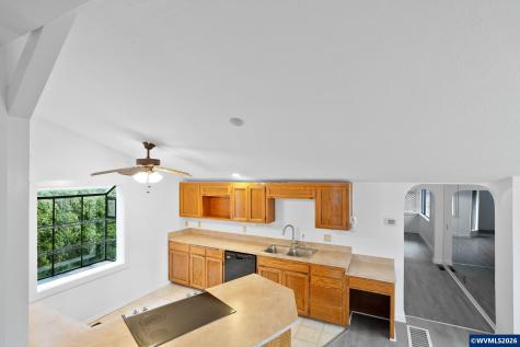 3070 Troth Court SE Salem OR 97302-3245