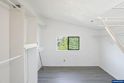 3070 Troth Court SE Salem OR 97302-3245