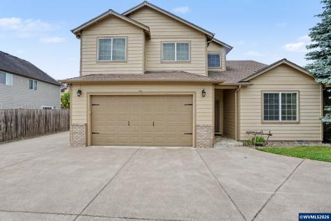 4334 Log Drive NE Salem OR 97305