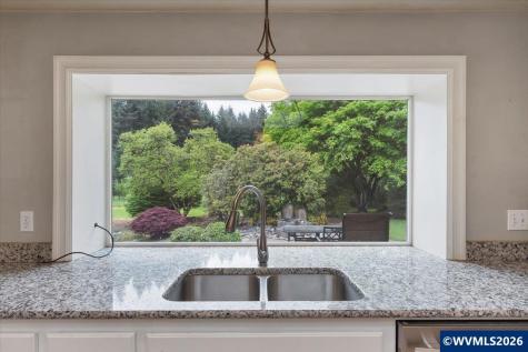 16933 SE Old Mehama Road Stayton OR 97383-9682