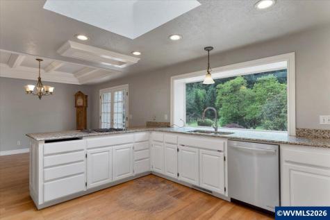 16933 SE Old Mehama Road Stayton OR 97383-9682