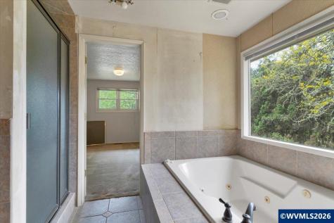 16933 SE Old Mehama Road Stayton OR 97383-9682