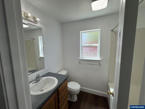 954 Jessica Court SE Albany OR 97322
