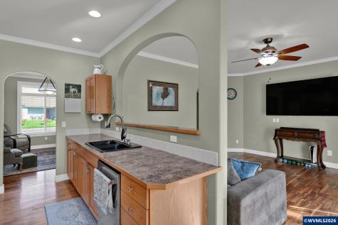 1710 Black Bear Avenue SW Albany OR 97321-5966