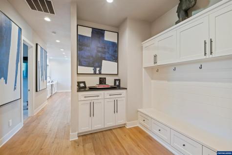 8478 Valley Way SE Turner OR 97392