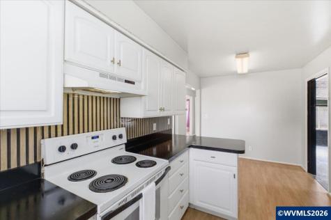 1208 28th Avenue SE Albany OR 97322