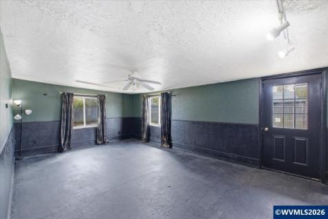 1208 28th Avenue SE Albany OR 97322