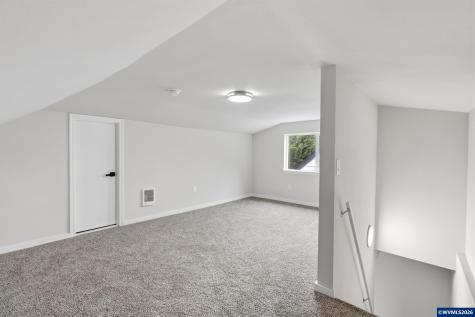 4473 Highway Us-20 Sweet Home OR 97386
