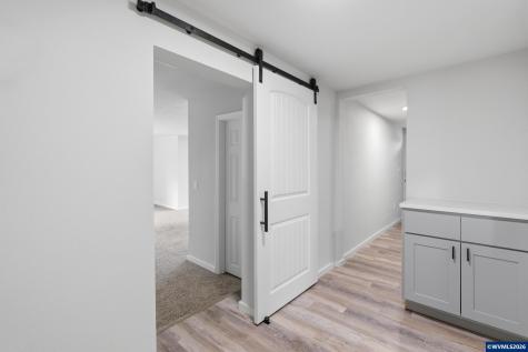 4473 Highway Us-20 Sweet Home OR 97386