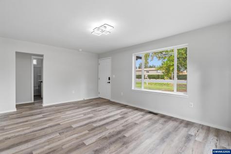 4473 Highway Us-20 Sweet Home OR 97386