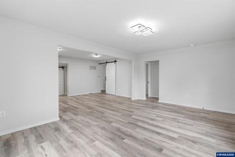 4473 Highway Us-20 Sweet Home OR 97386