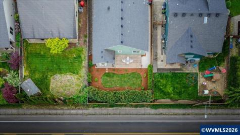 711 Pintail Street Silverton OR 97381