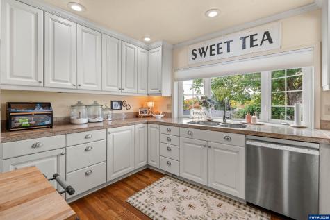 3918 NW Sitka Place Corvallis OR 97330