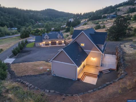 34370 Hawk Hill Road Philomath OR 97370