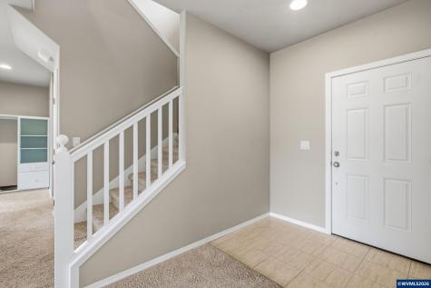 2641 Red Oak Street NW Albany OR 97321