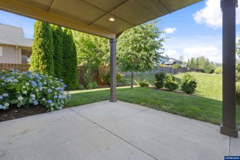 2641 Red Oak Street NW Albany OR 97321