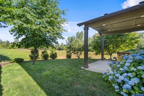 2641 Red Oak Street NW Albany OR 97321